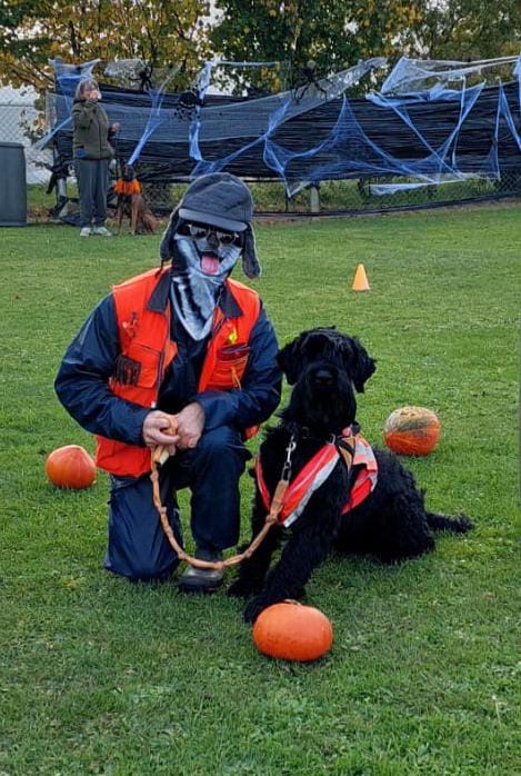 fe64b555-2faf-4d40-9e9e-cf727db450f6